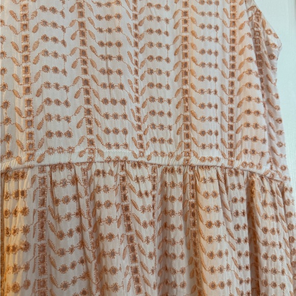 Jessica Simpson Light Pink Maxi dress - Picture 2 of 4